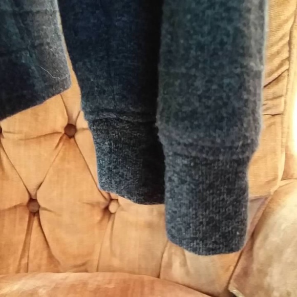 Mens Van Heusen Gray Long Sleeve Polo Shirt Large - Picture 5 of 6